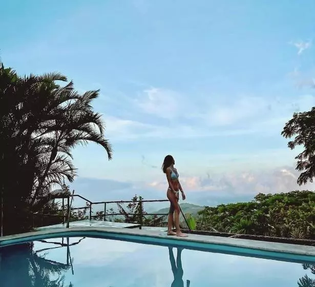 Lomakeskus Domos Mirador Romantic Private Honeymoon Glamping