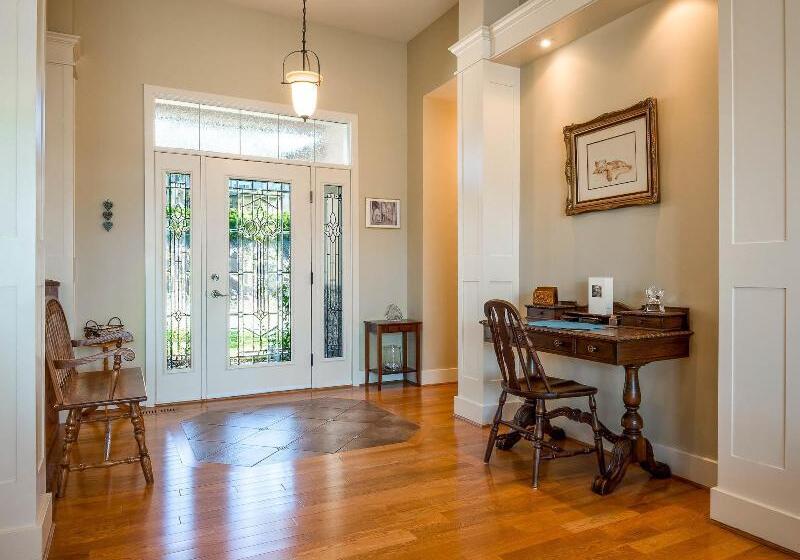 Adela's Bed And Breakfast