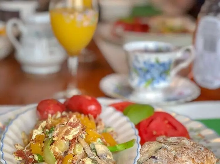 Adela's Bed And Breakfast