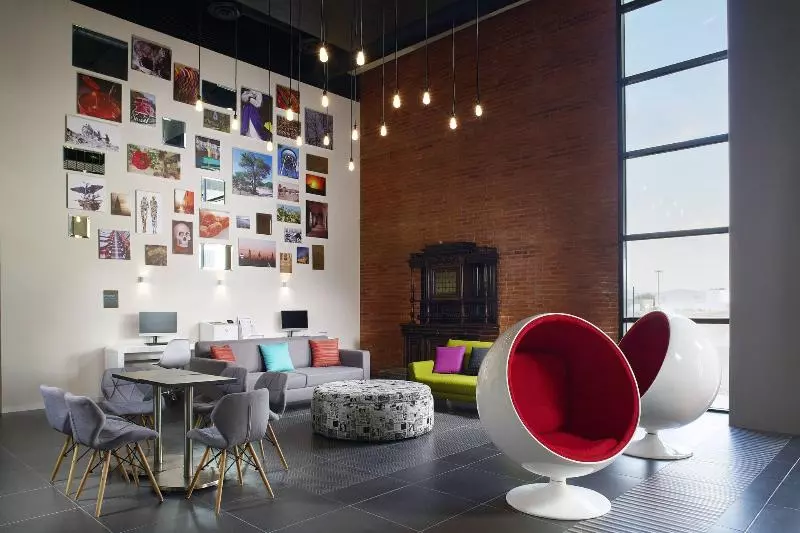 ホテル Aloft Celaya