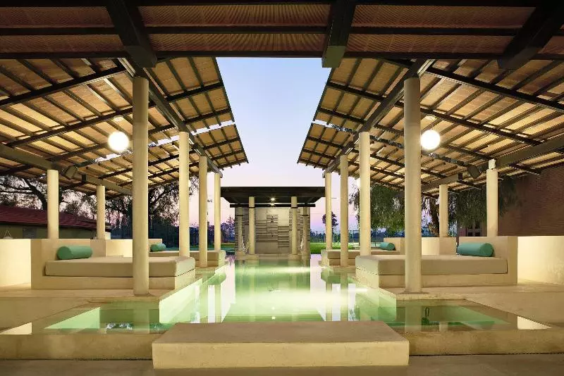 ホテル Aloft Celaya