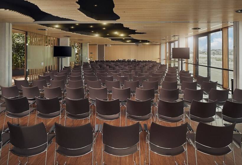 Hotel Jakarta Amsterdam