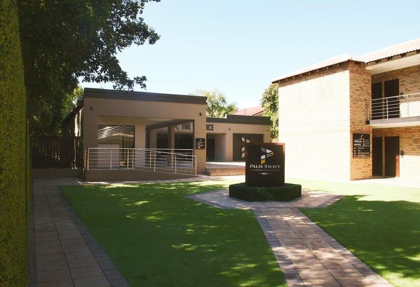 Hotel Palm Swift Luxury Accommodation