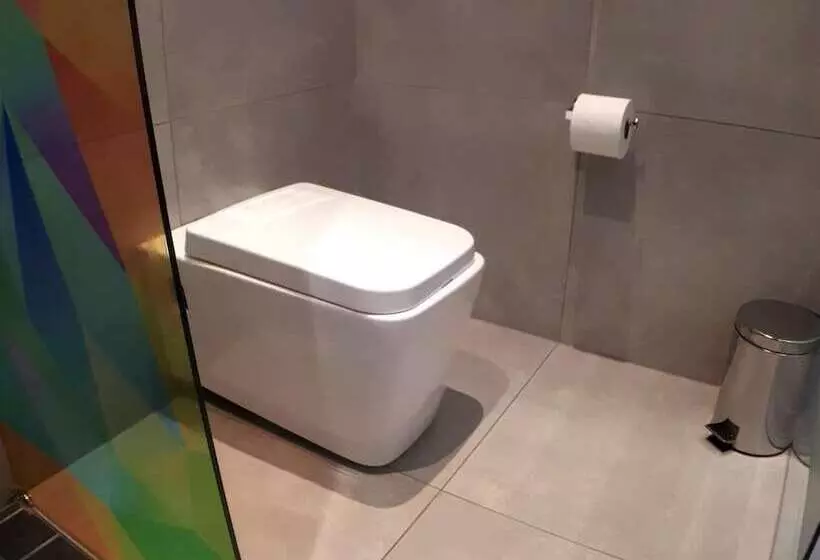 Hotelli Palm Swift Luxury Accommodation