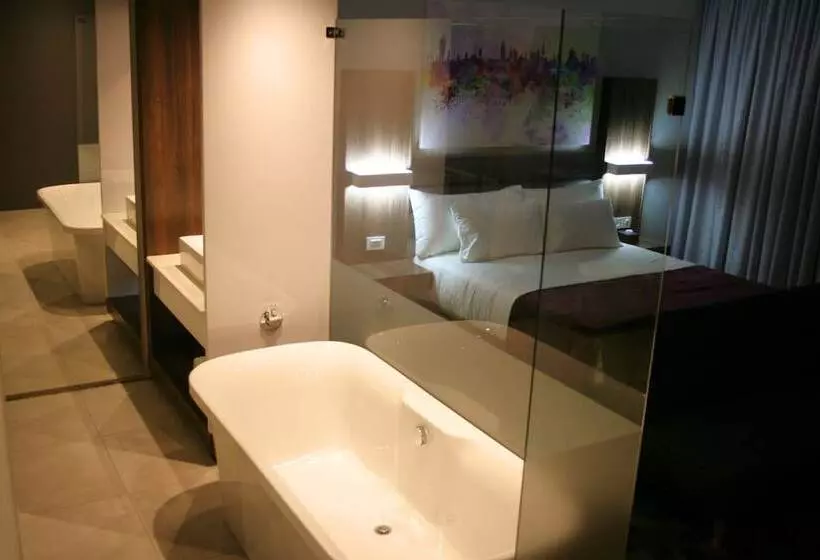 Hotelli Palm Swift Luxury Accommodation