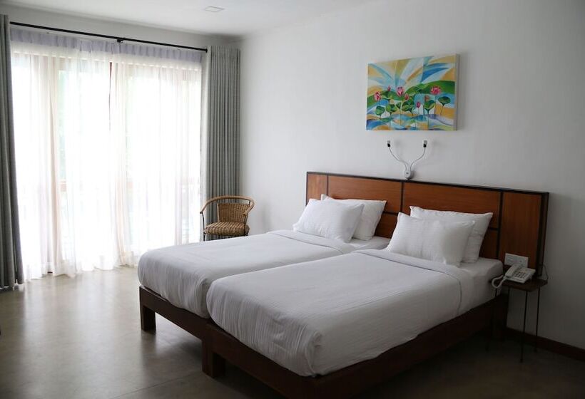 فندق Serenity Tissa