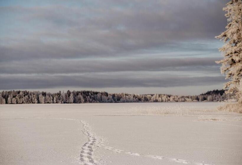 בית מלון כפרי Stiftsgården Tallnäs