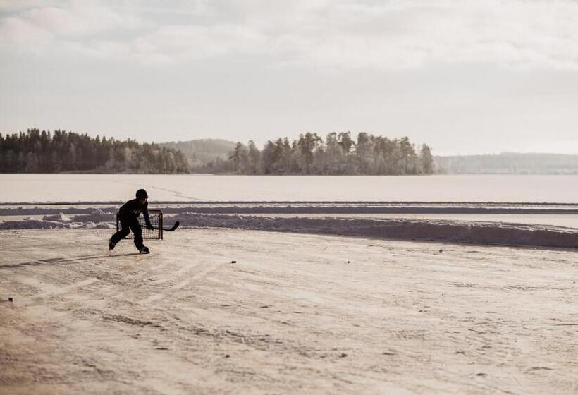 Отель Stiftsgården Tallnäs