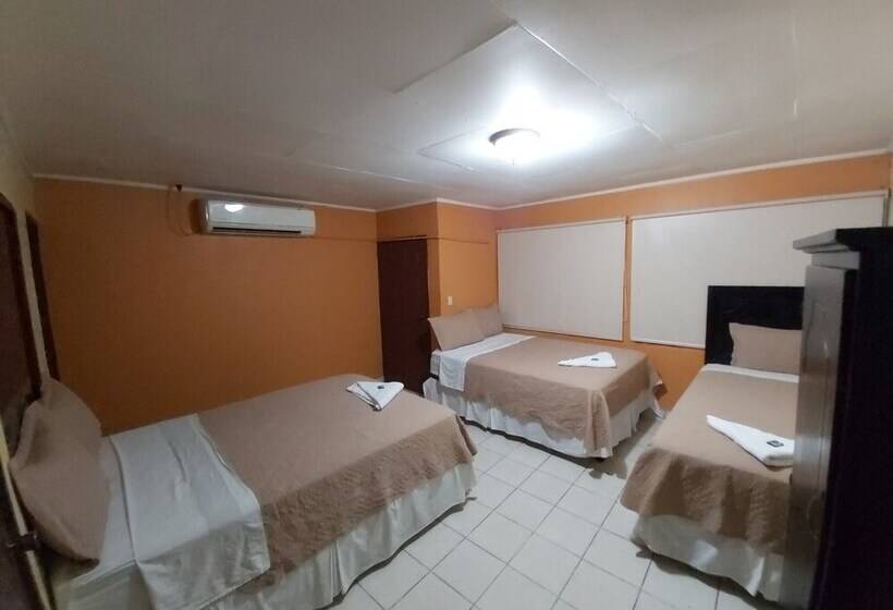 Mados Hotel Aterrizaje