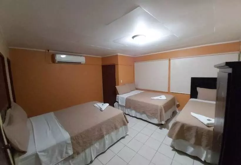 Mados Hotel Aterrizaje