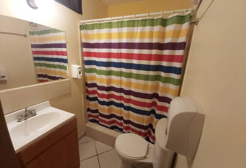 Mados Hotel Guanacaste