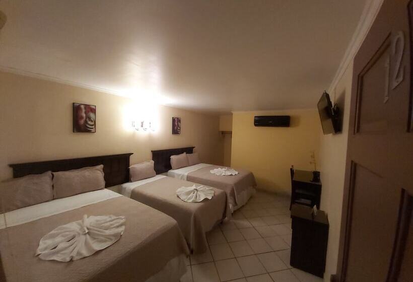 Mados Hotel Guanacaste