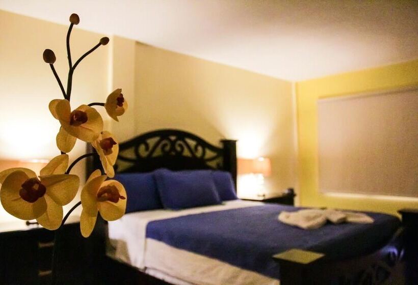 Mados Hotel Guanacaste