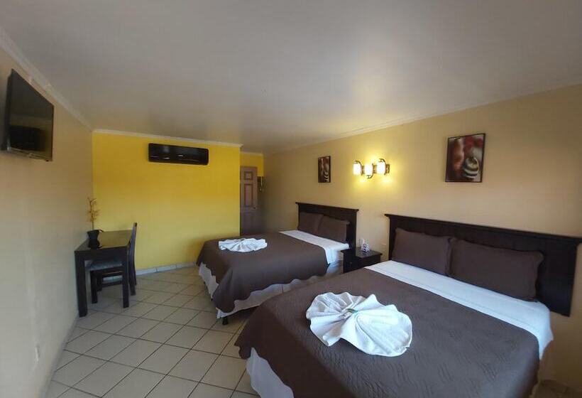 Mados Hotel Guanacaste