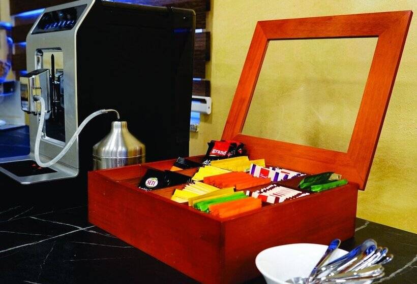 تختخواب و صبحانه & Spa Meydan