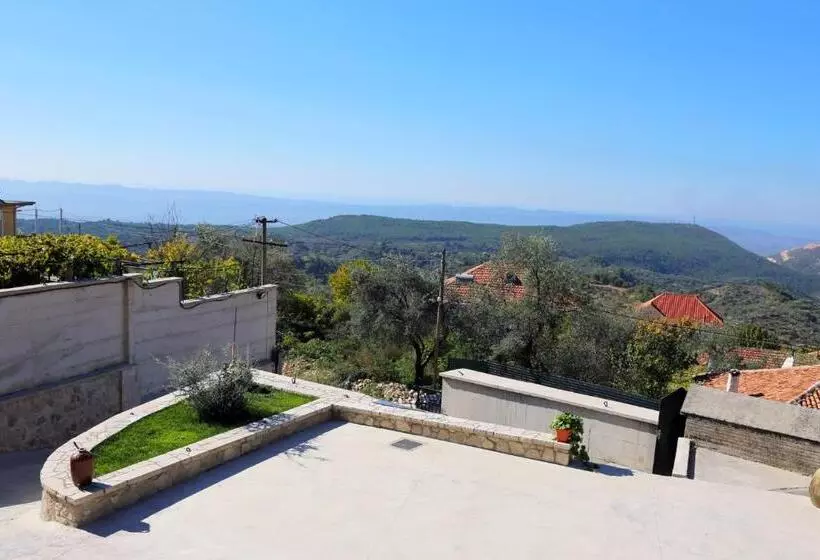 ベッドアンドブレックファースト Vila Ama Kruje