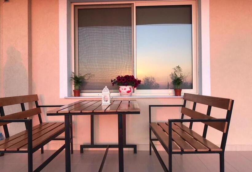 ベッドアンドブレックファースト Vila Ama Kruje