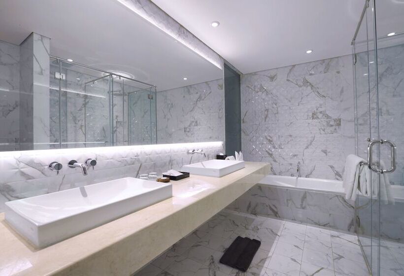 Aston Banyuwangi Hotel And Conference Center