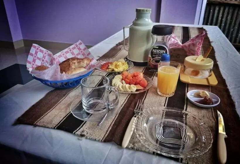 هتل El Grano De Oro