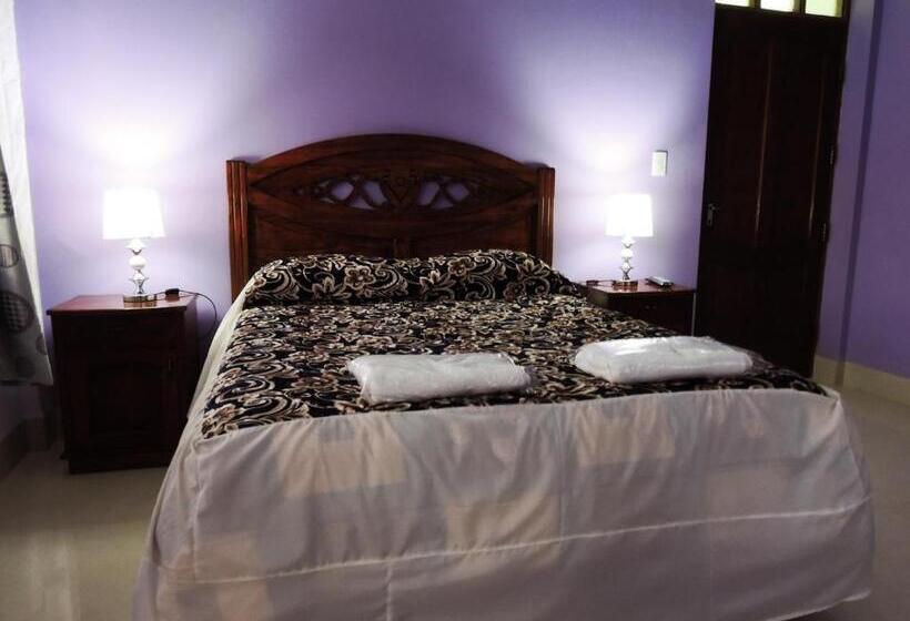 فندق El Grano De Oro