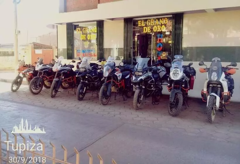 هتل El Grano De Oro