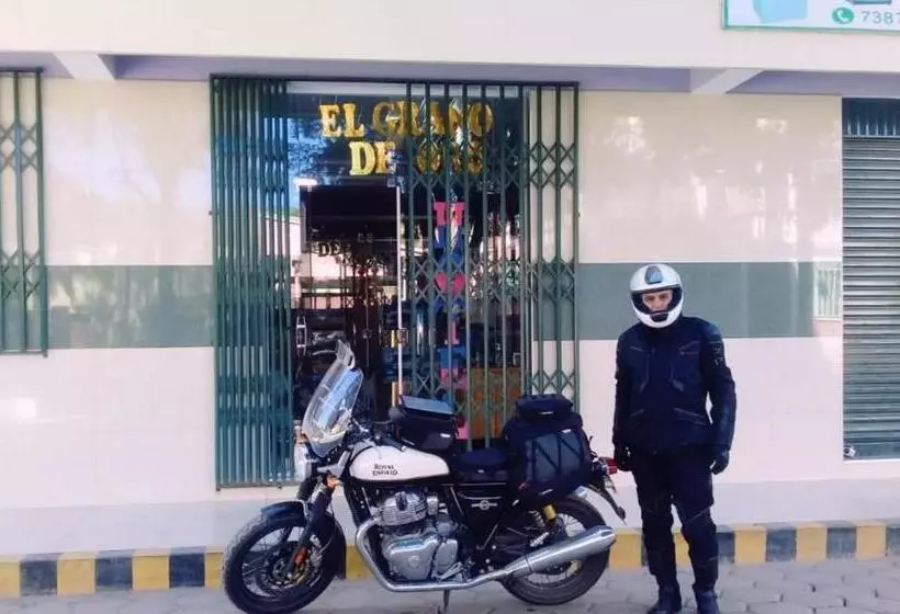 هتل El Grano De Oro