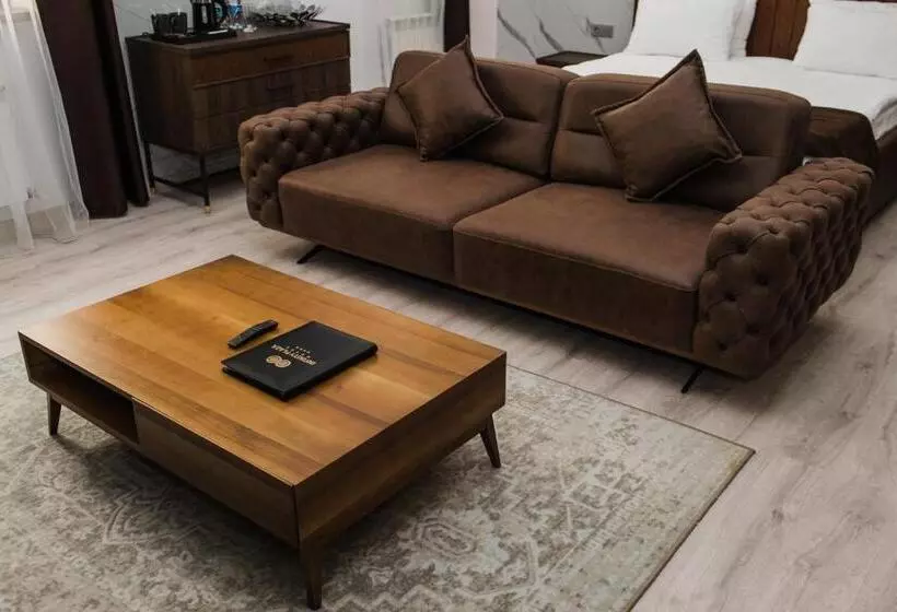 هتل Infinity Plaza