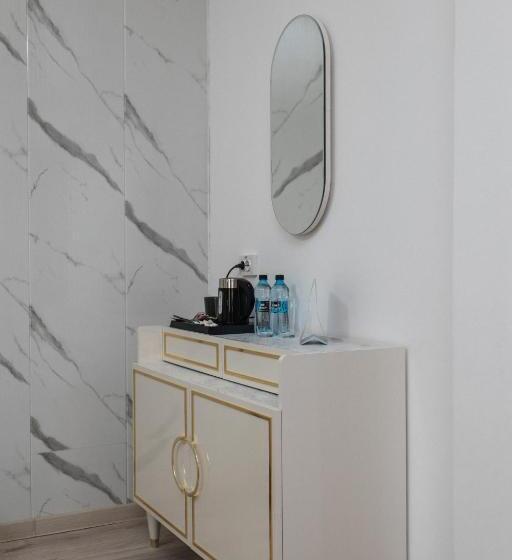 Hotel Infinity Plaza