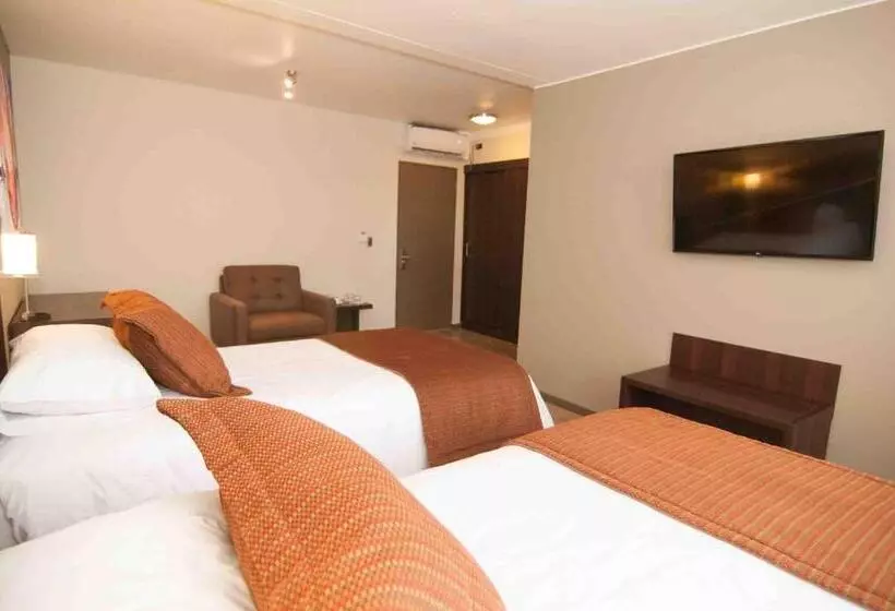 ホテル Manso De Velasco