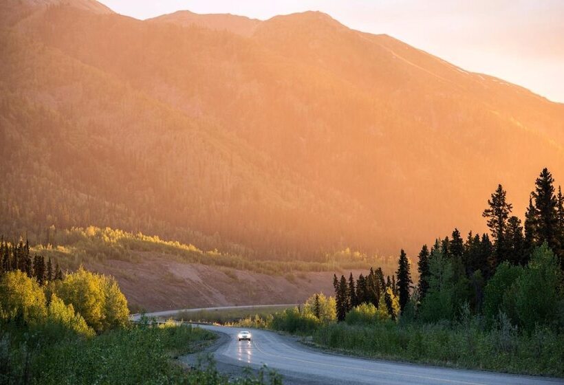 Aamiaismajoitus (B&B) Discovery Yukon Lodgings