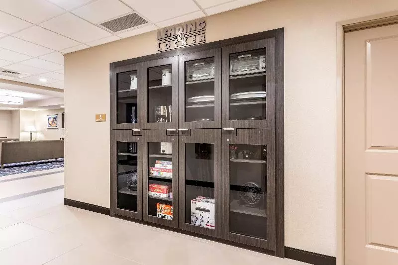 ホテル Candlewood Suites Eau Claire I 94, An Ihg