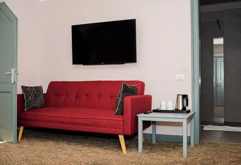 ホテル Conacul Torzburg