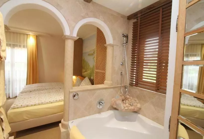 ホテル Haus Sonnenschein