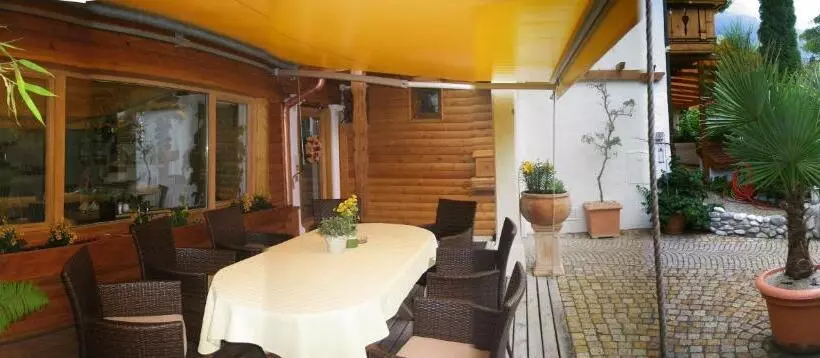 ホテル Haus Sonnenschein