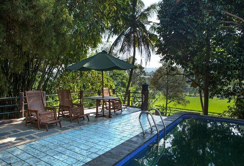 Отель Villa Sawah Resort Managed By Salak Hospitality