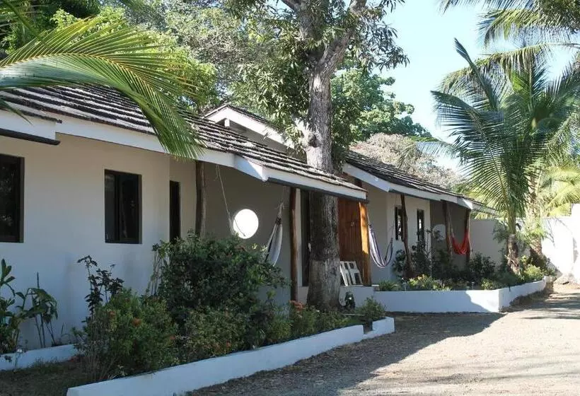 ホテル Vista Coiba Villas & Restaurant