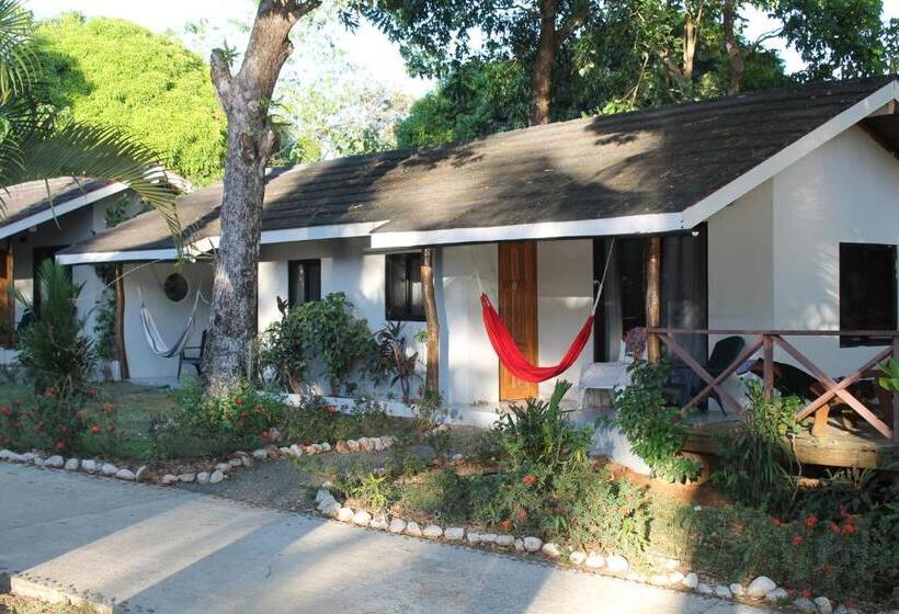 בית מלון כפרי Vista Coiba Villas & Restaurant