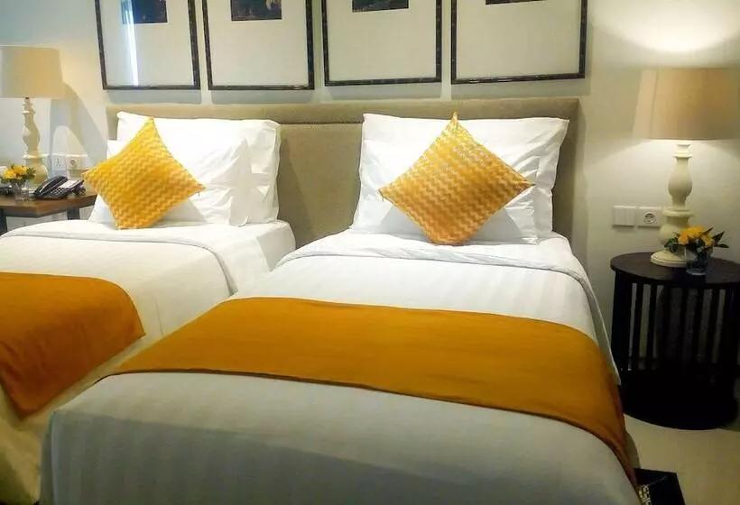 Kyriad M Hotel Sorong