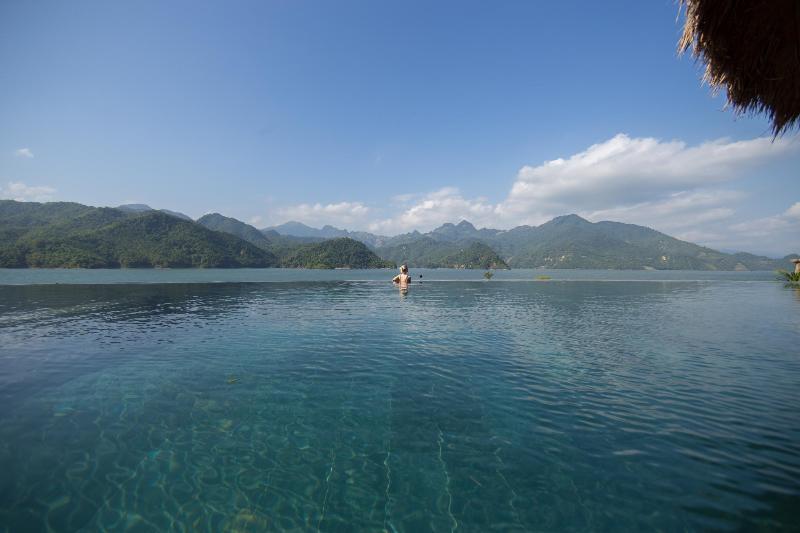 Mai Chau Hideaway Lake Resort