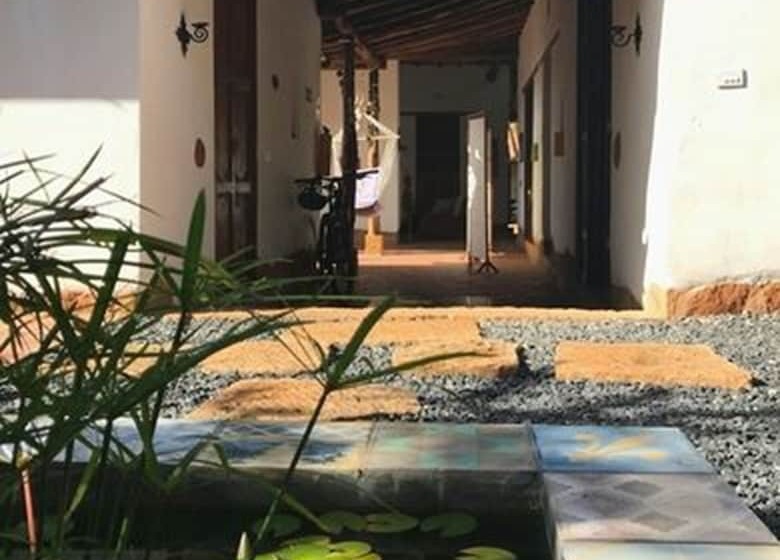 تختخواب و صبحانه Casa Canela