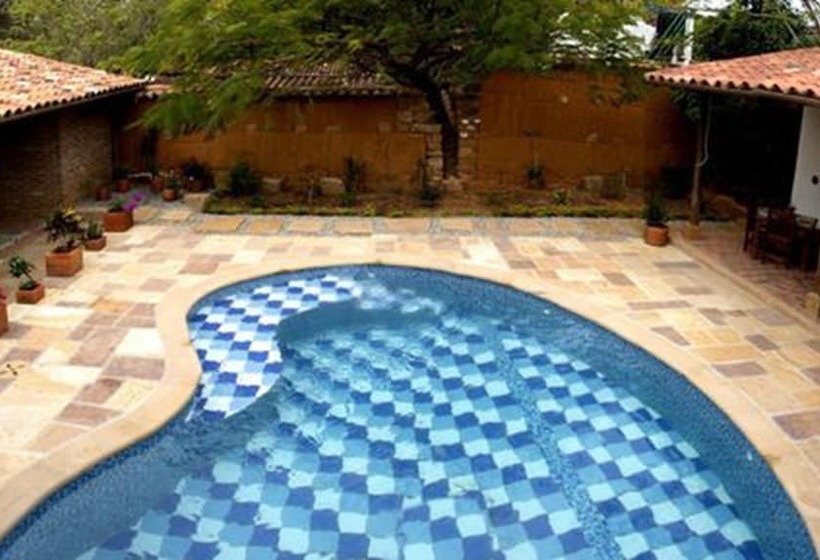 تختخواب و صبحانه Casa Canela