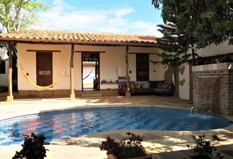 تختخواب و صبحانه Casa Canela