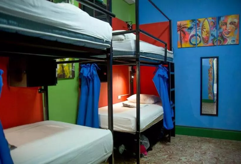 Hostel Mamallena
