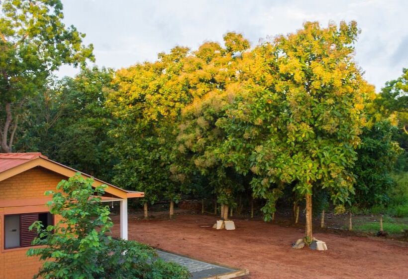 Hotel 4 U Saliya Garden