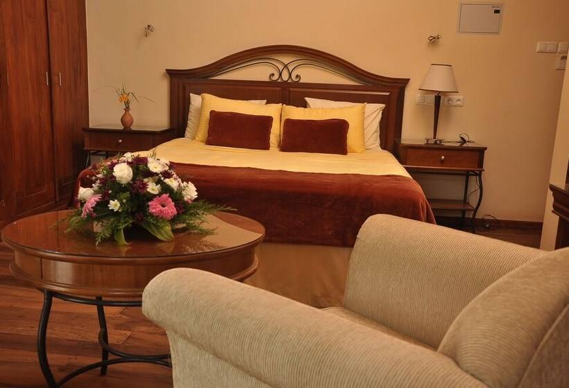 Hotel 4 U Saliya Garden