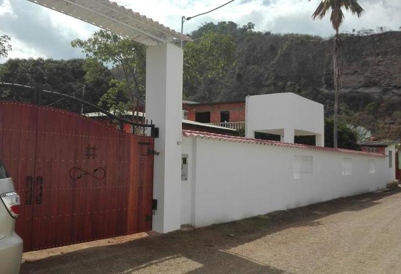 Отель Club Campestre El Peñón De Apulo