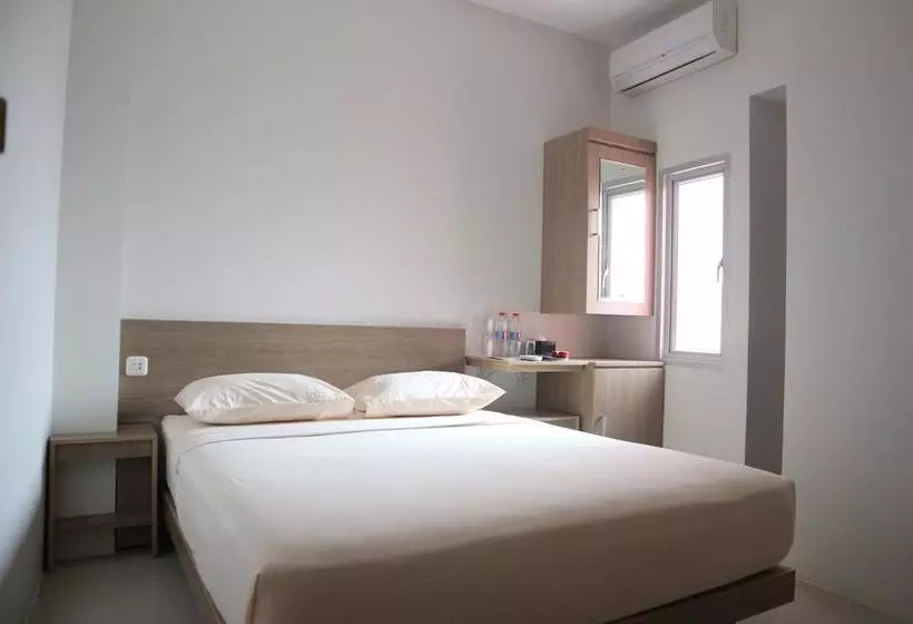 هتل Denata B&b