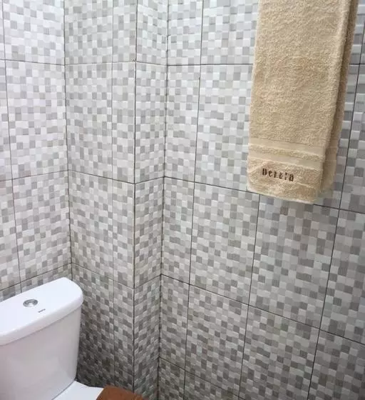 هتل Denata B&b
