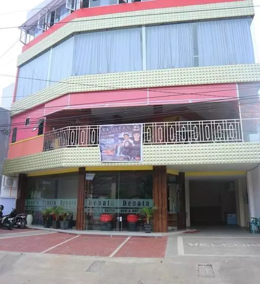 هتل Denata B&b