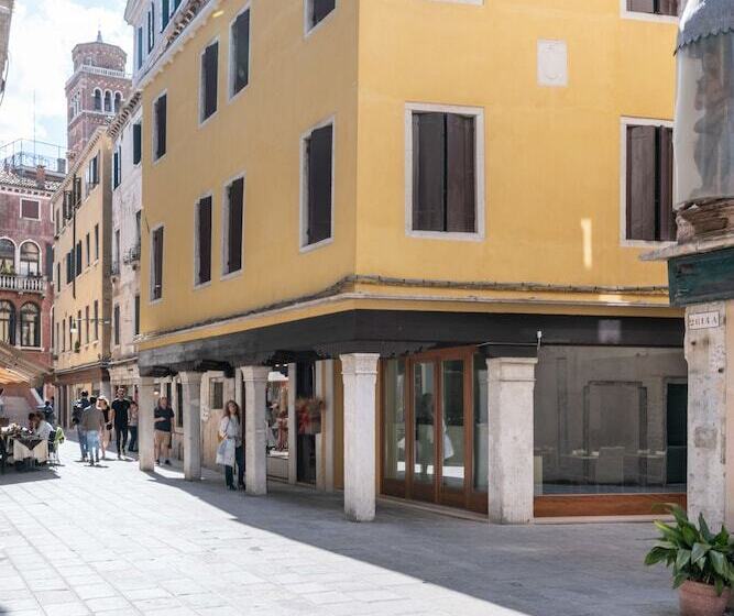 هتل Grifoni Boutique